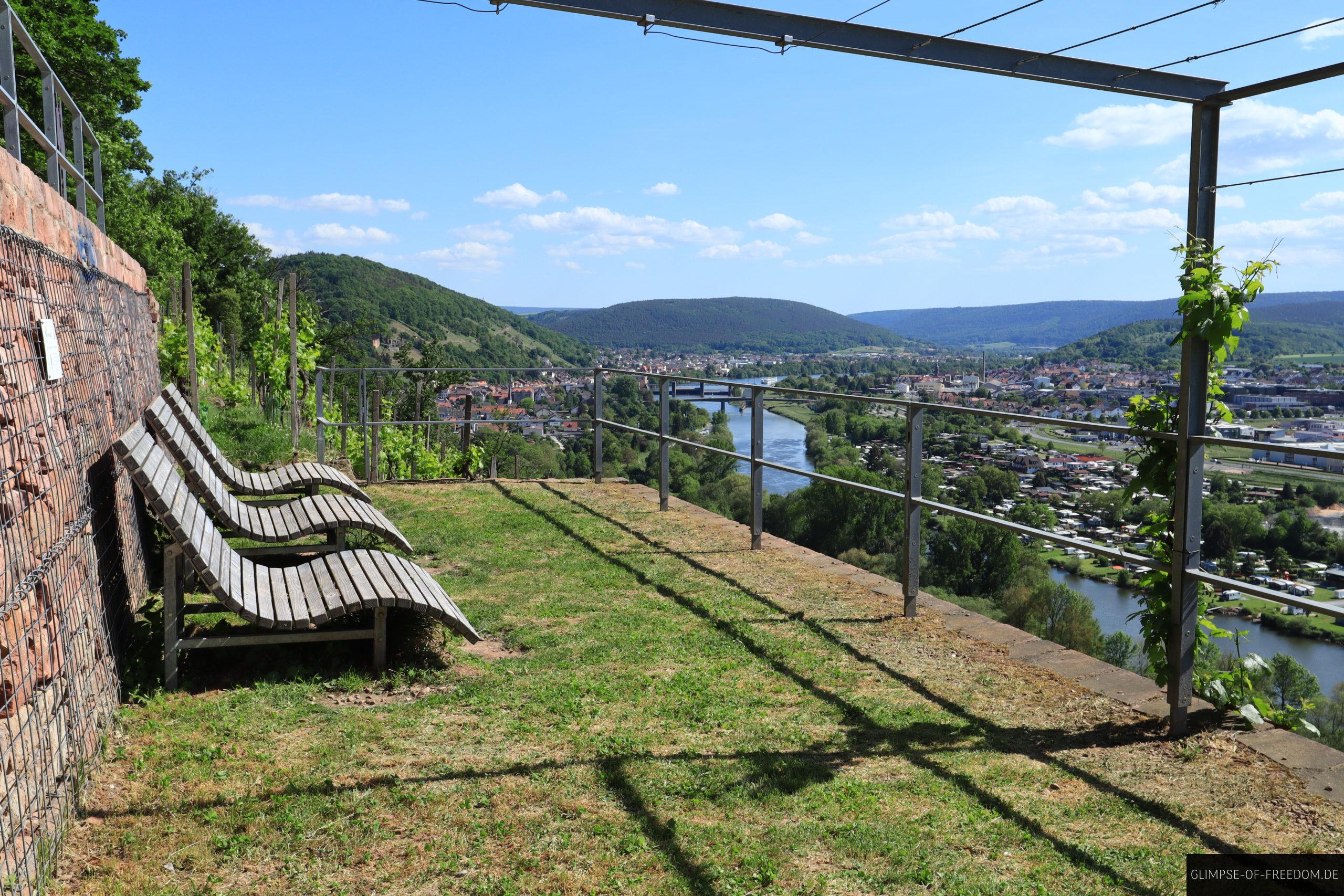 Relaxbaenke ueber Klingenberg am Main scaled Relaxbaenke ueber Klingenberg am Main