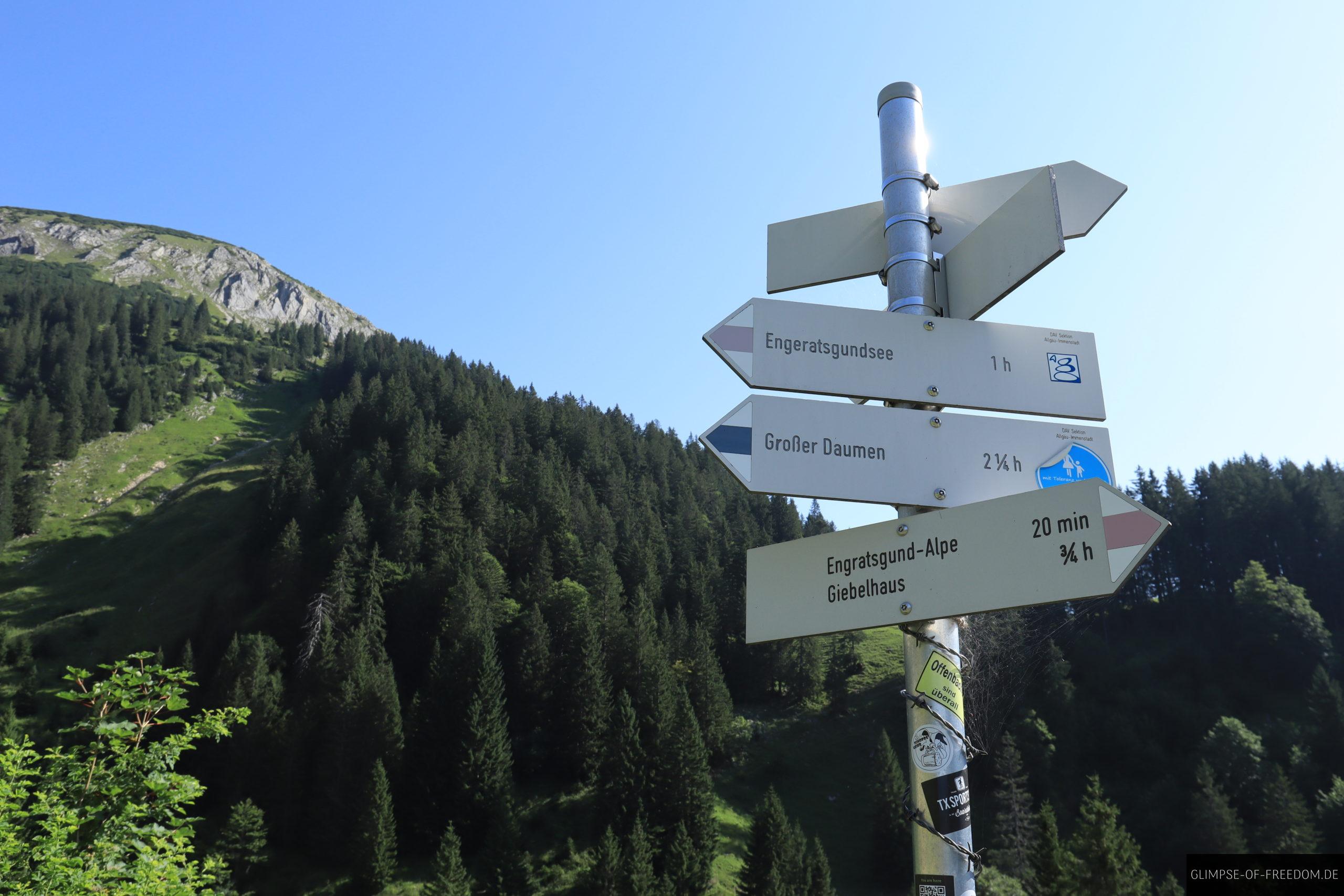 Schild Wegweise Engeratsgundsee scaled Schild & Wegweiser Engeratsgundsee