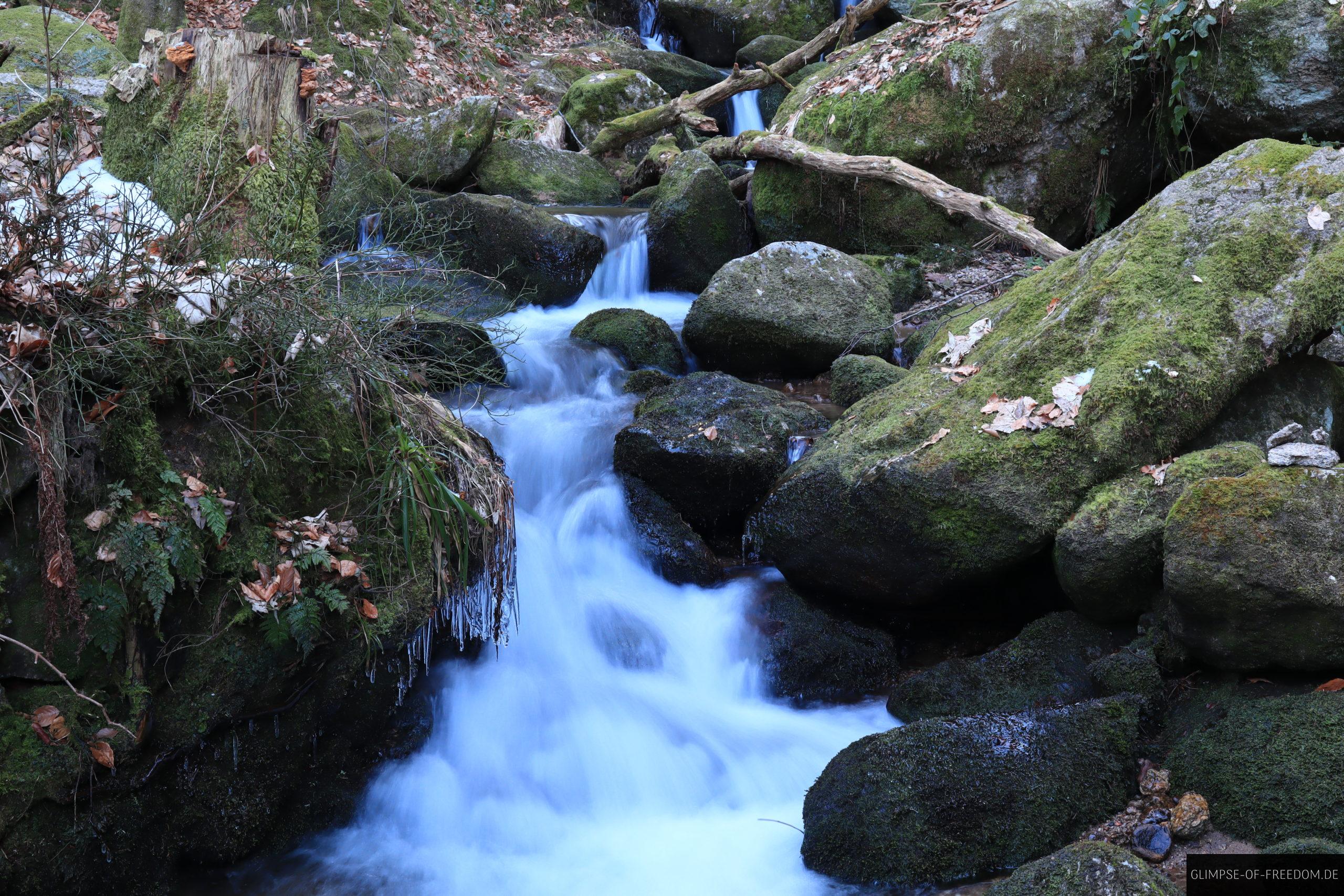Schoene Wasserspiele im Buehlertahl scaled Schöne Wasserspiele im Bühlertahl