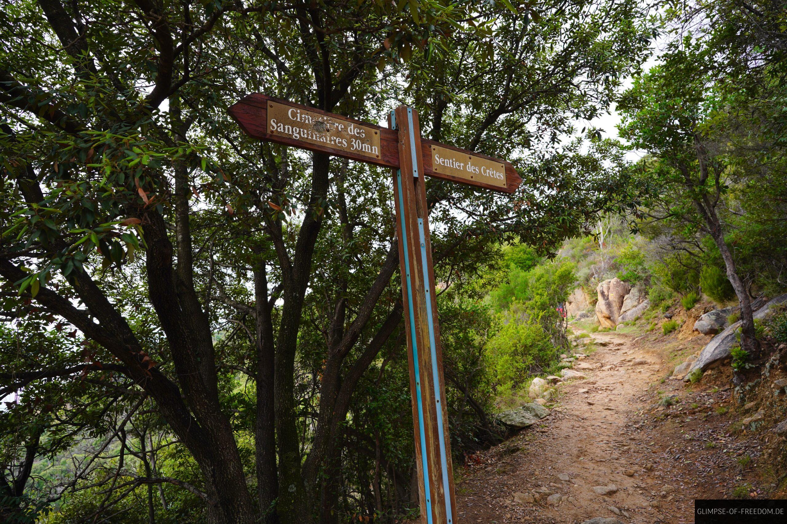 Sentir des Cretes Wegweise scaled Sentir des Cretes Wegweise