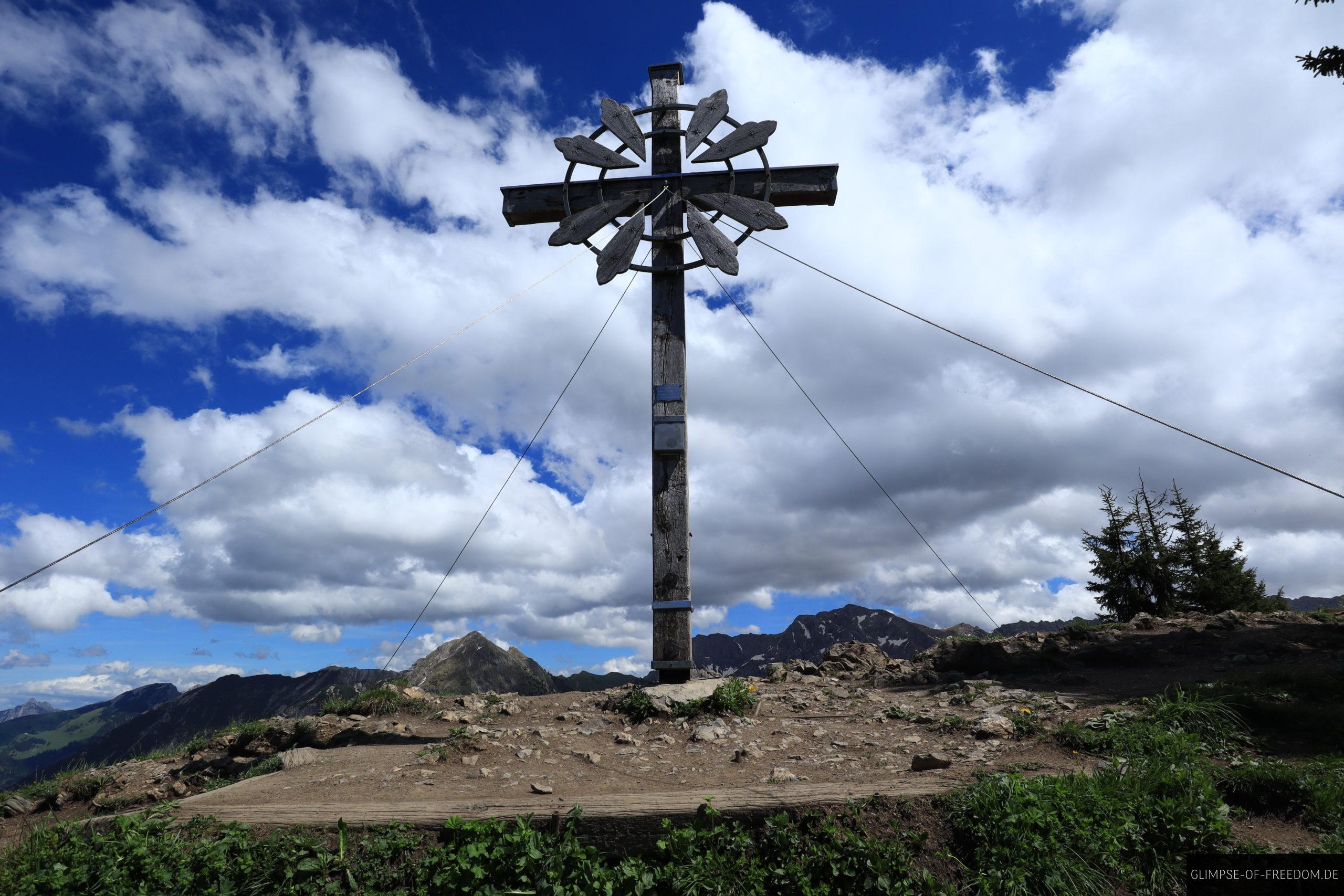 Sonnekopf Gipfel und Gipfelkreuz