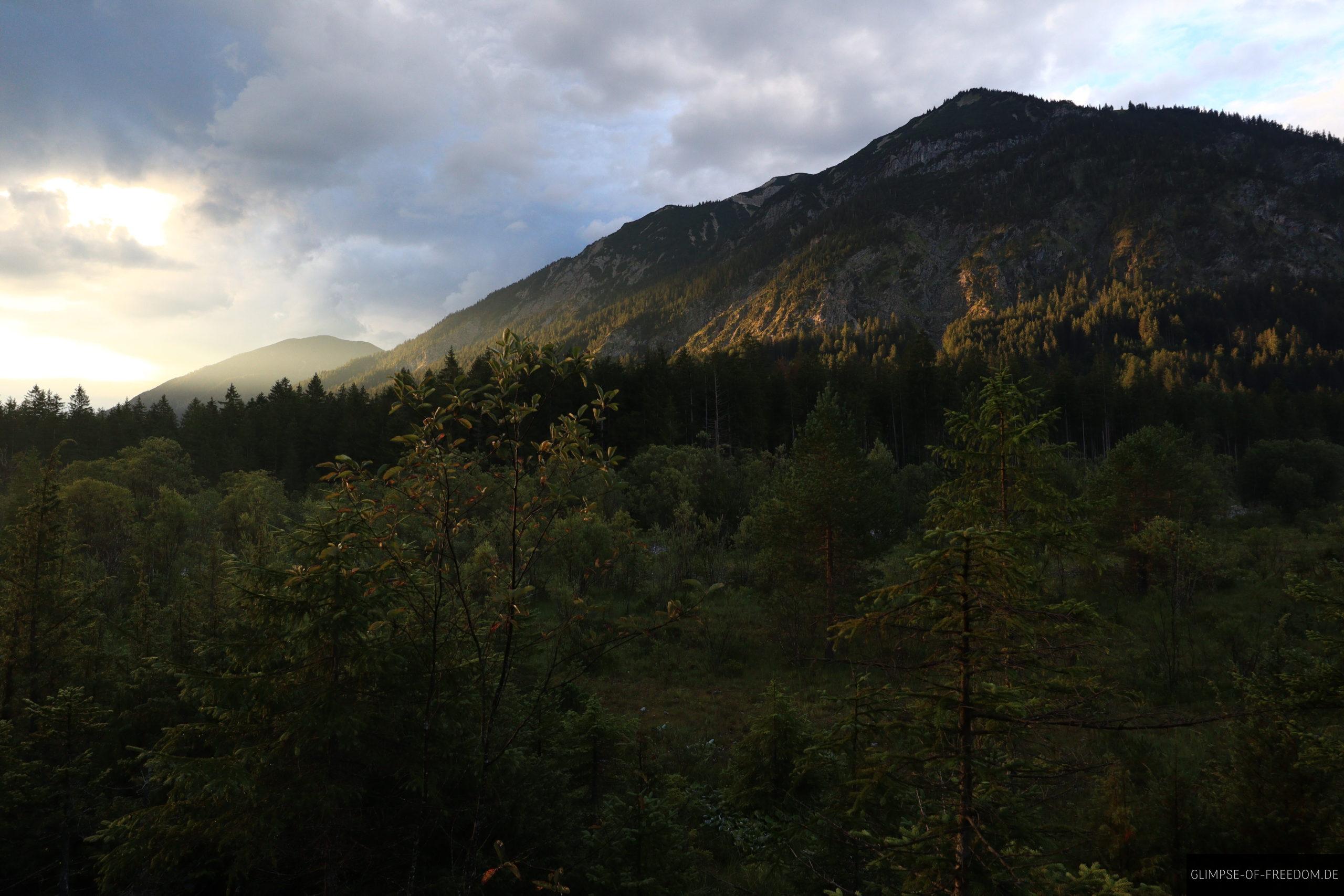 Sonnenaufgang auf der Kreuzspitze Wanderung scaled Sonnenaufgang auf der Kreuzspitze Wanderung