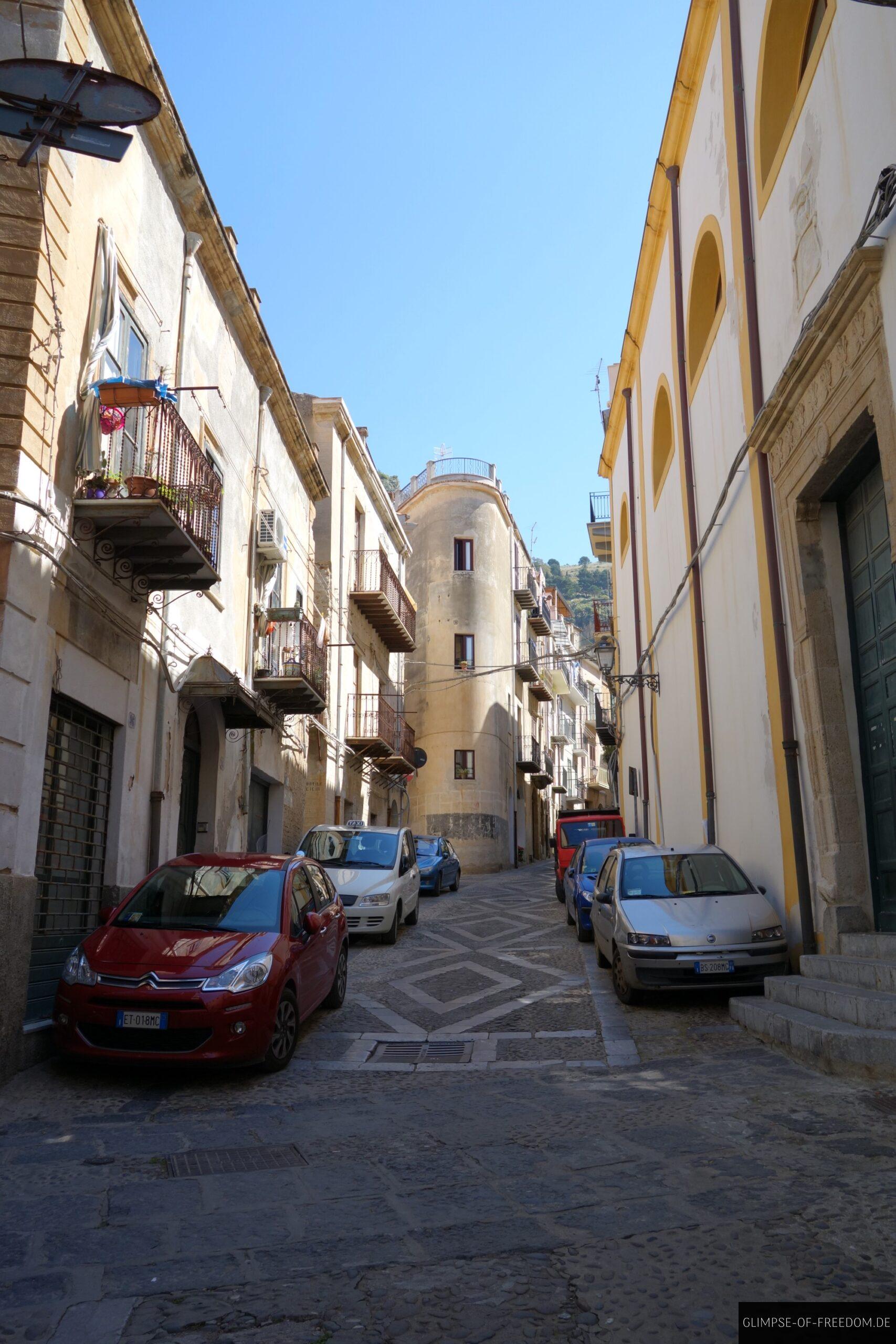 Strassen in Cefalu scaled Straßen in Cefalù