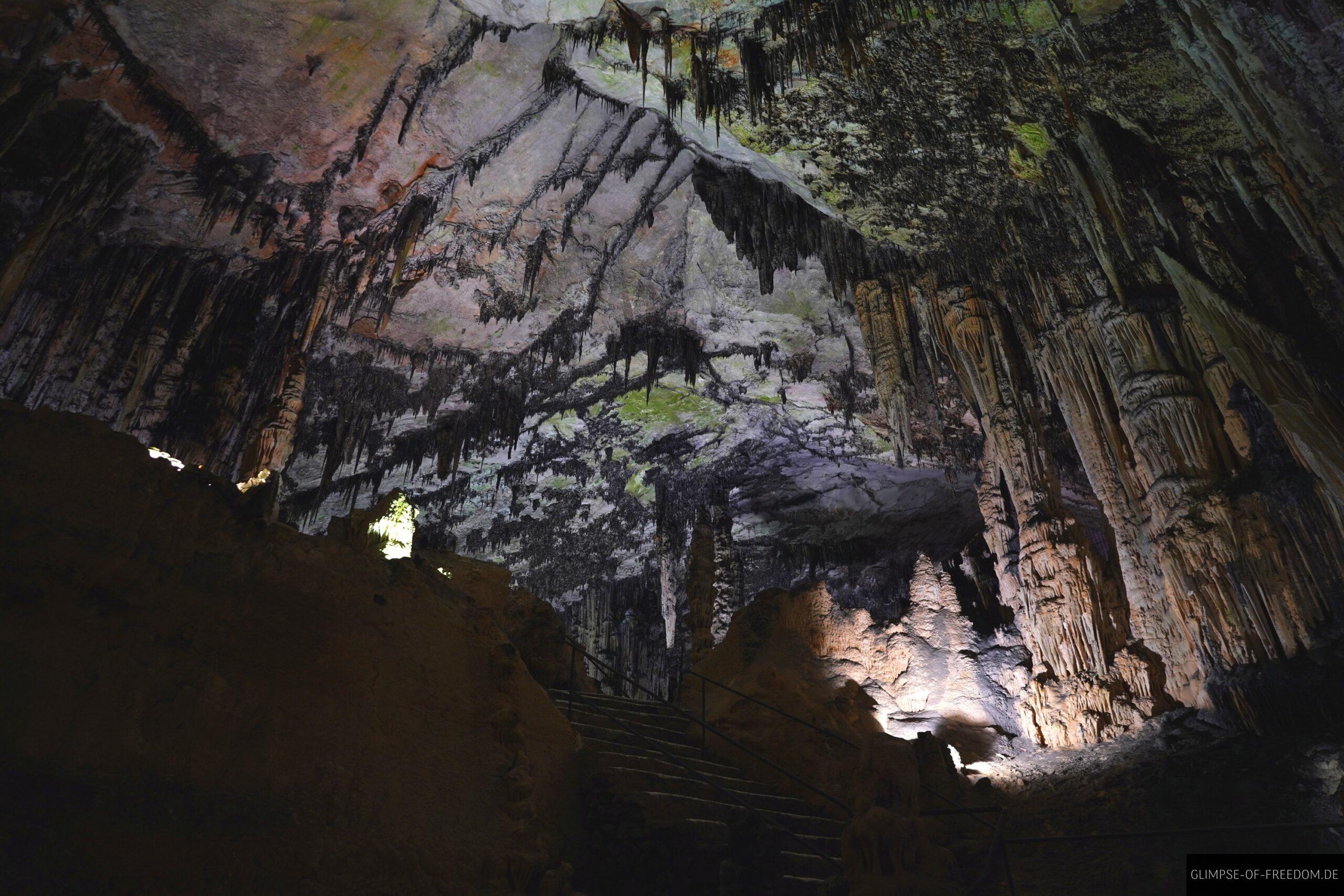 Treppe durch die Hoehlen von Arta scaled Treppe durch die Höhlen von Artà