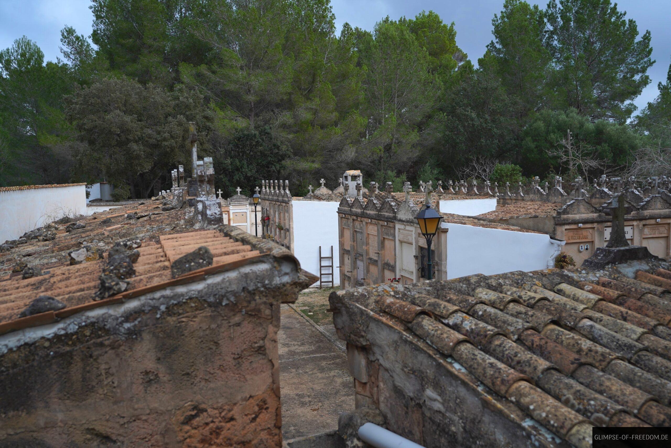 Urnenfriedhof Sant Elme scaled Urnenfriedhof Sant Elme