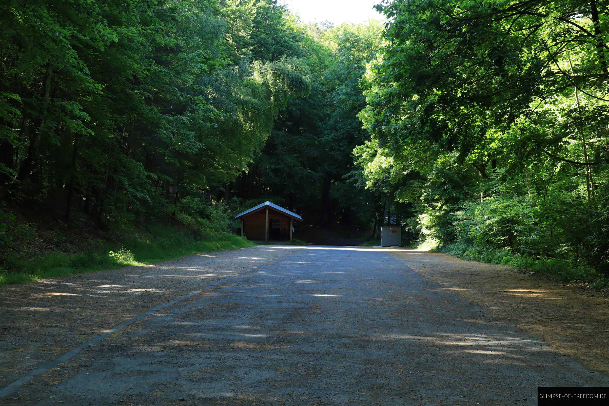 Waldparkplatz Obrunnschlucht scaled Waldparkplatz Obrunnschlucht