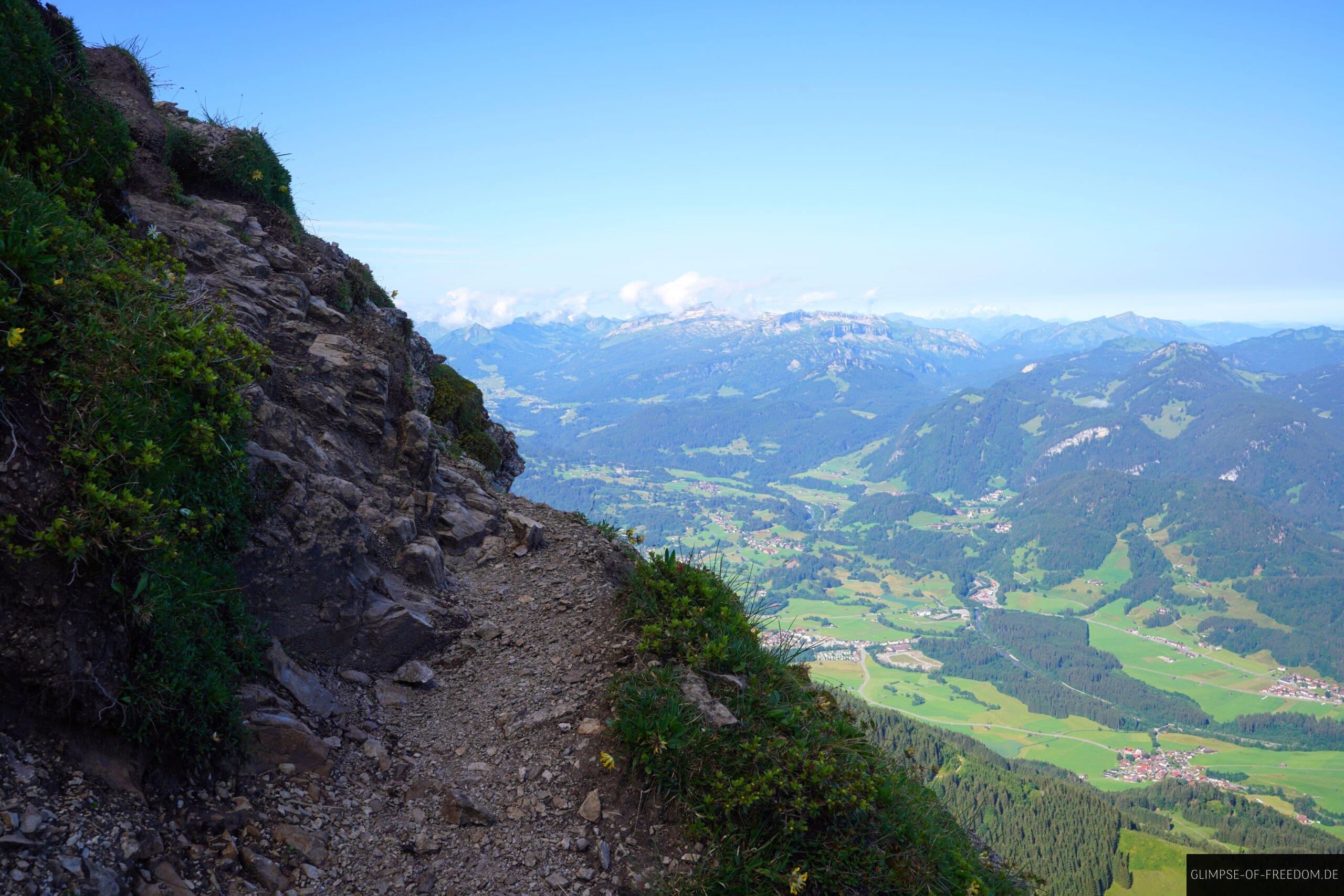 Wandern in den Bergen des Allgaeus scaled Wandern in den Bergen des Allgäus