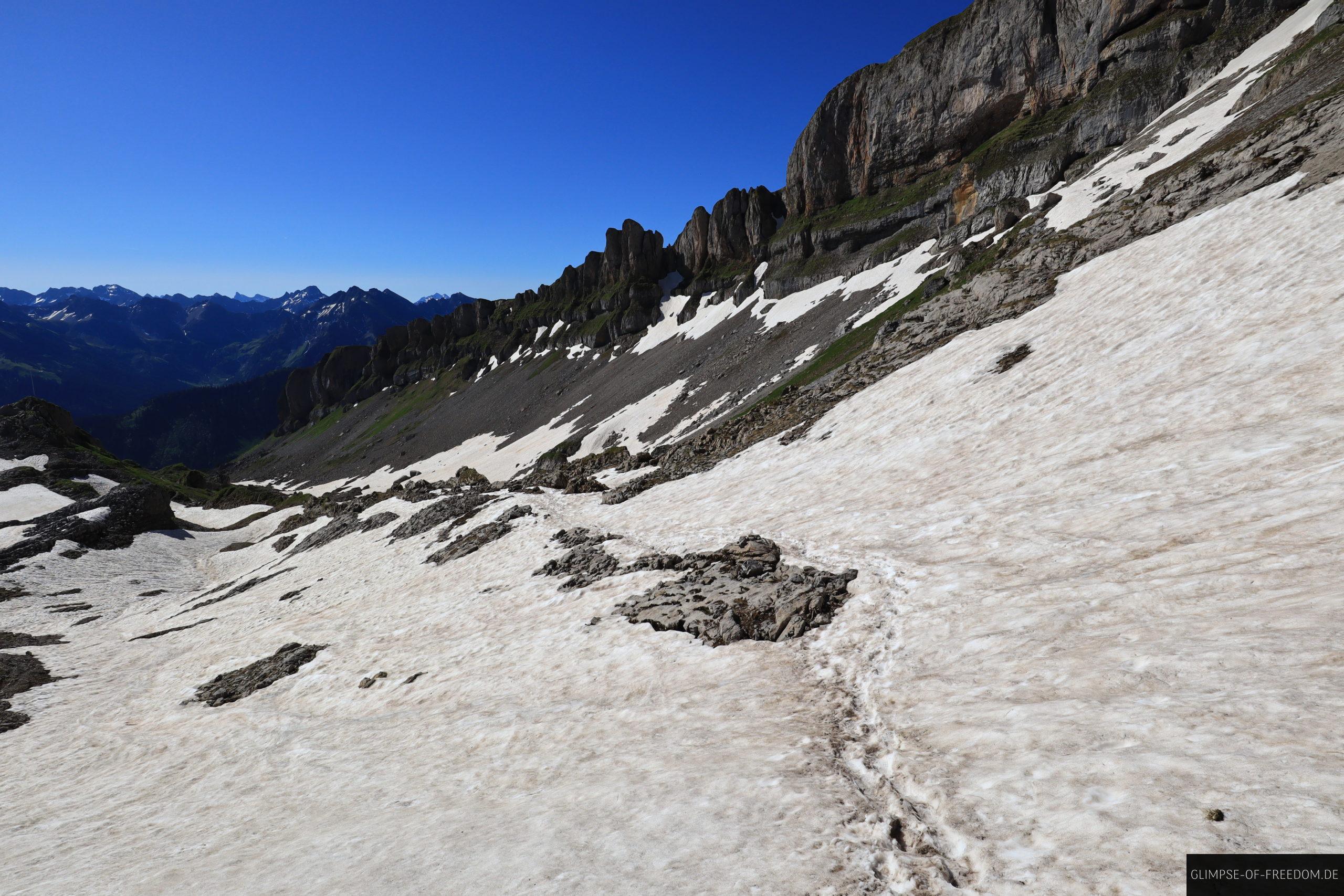 Wanderweg vom Hahnenkoepfe zum Hohen Ifen scaled Wanderweg vom Hahnenköpfle zum Hohen Ifen