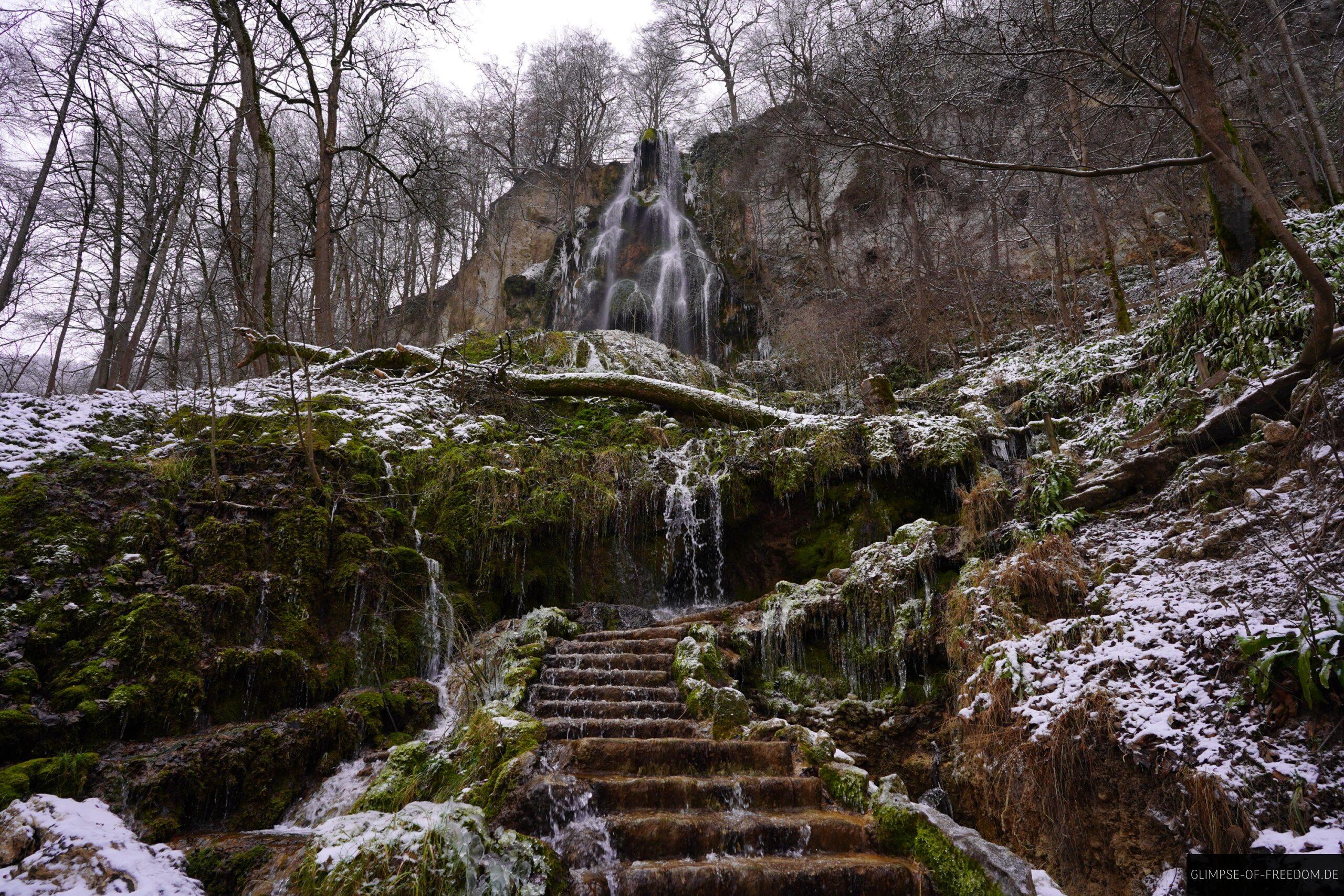 Wasserfallsteig am Uracher Wasserfall