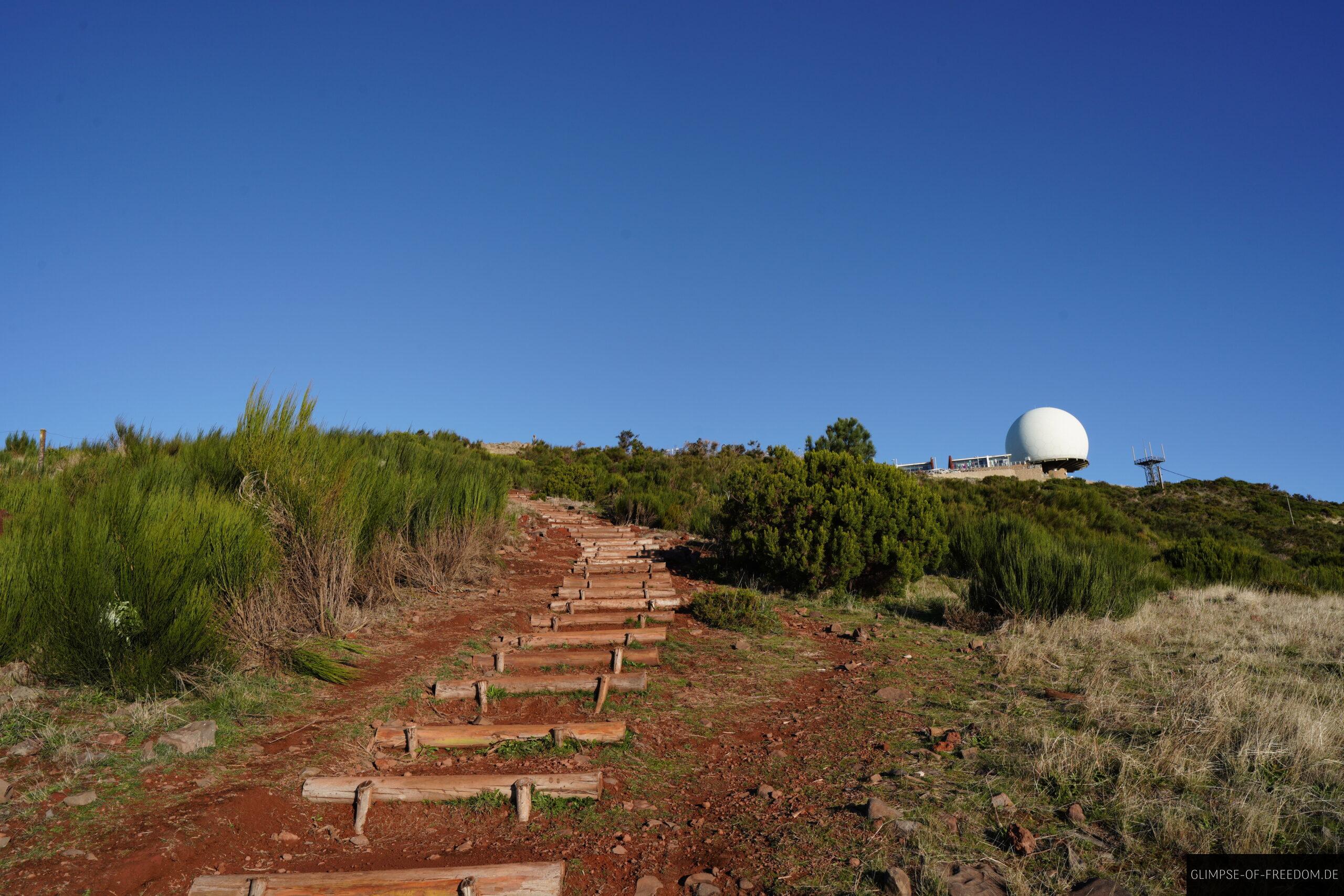 Weg zum Gipfel des dritthoechsten Berges Madeiras scaled Weg zum Gipfel des dritthöchsten Berges Madeiras