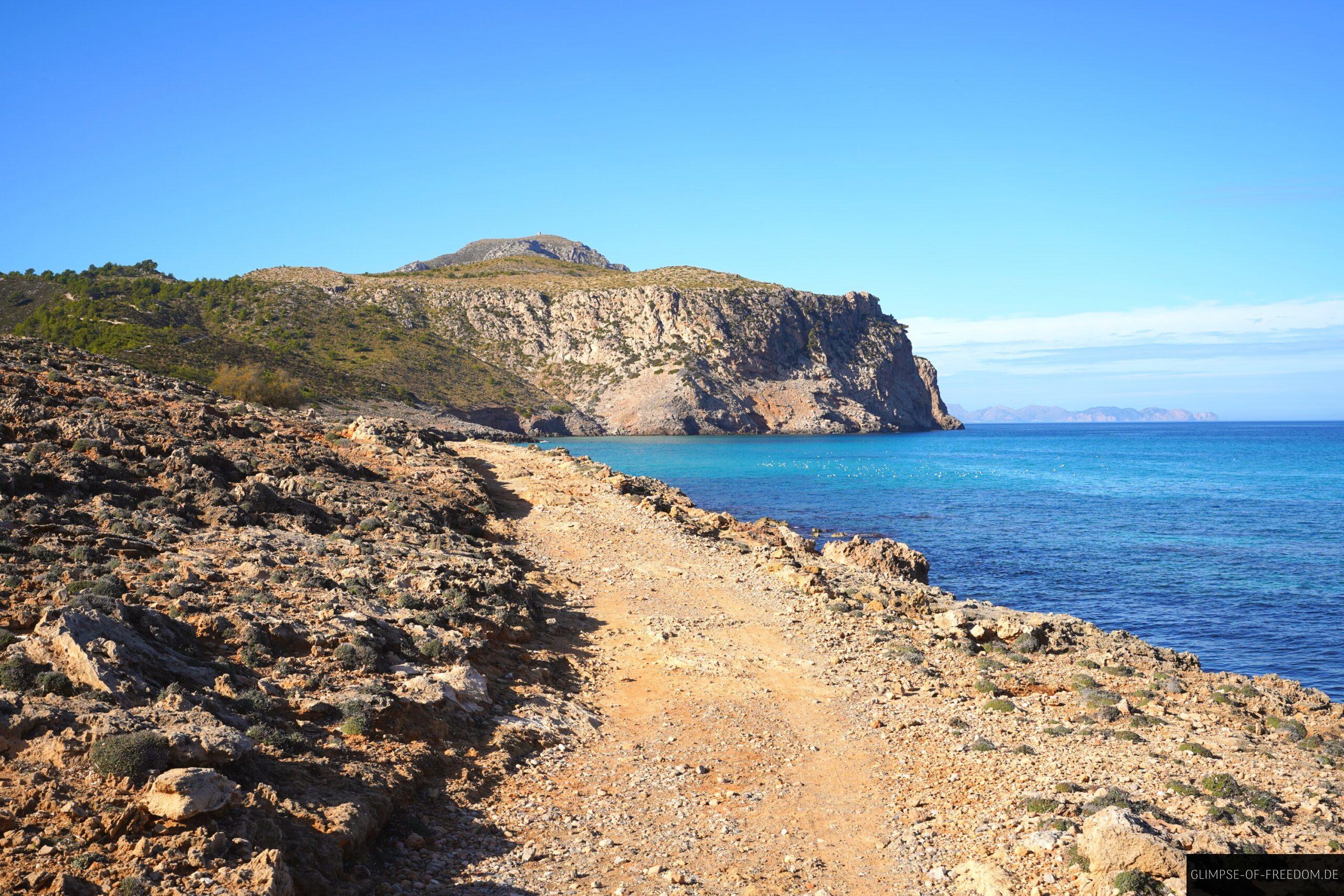 Weg zwischen Platja de sa Font Celada und Cala de SArenalet des Verger scaled Weg zwischen Platja de sa Font Celada und Cala de S’Arenalet des Verger
