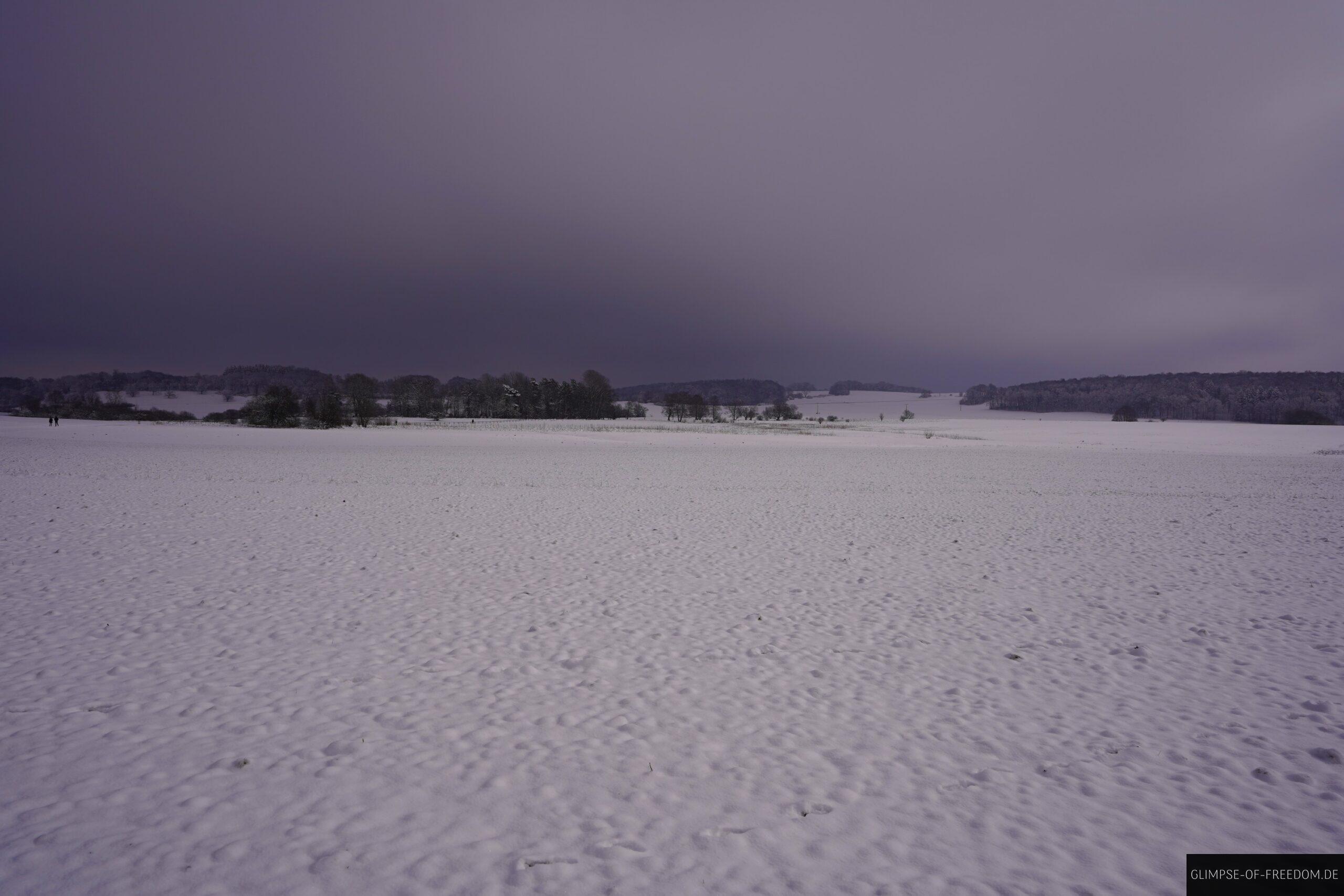 Weitsicht ueber die Schneefelder scaled Weitsicht über die Schneefelder