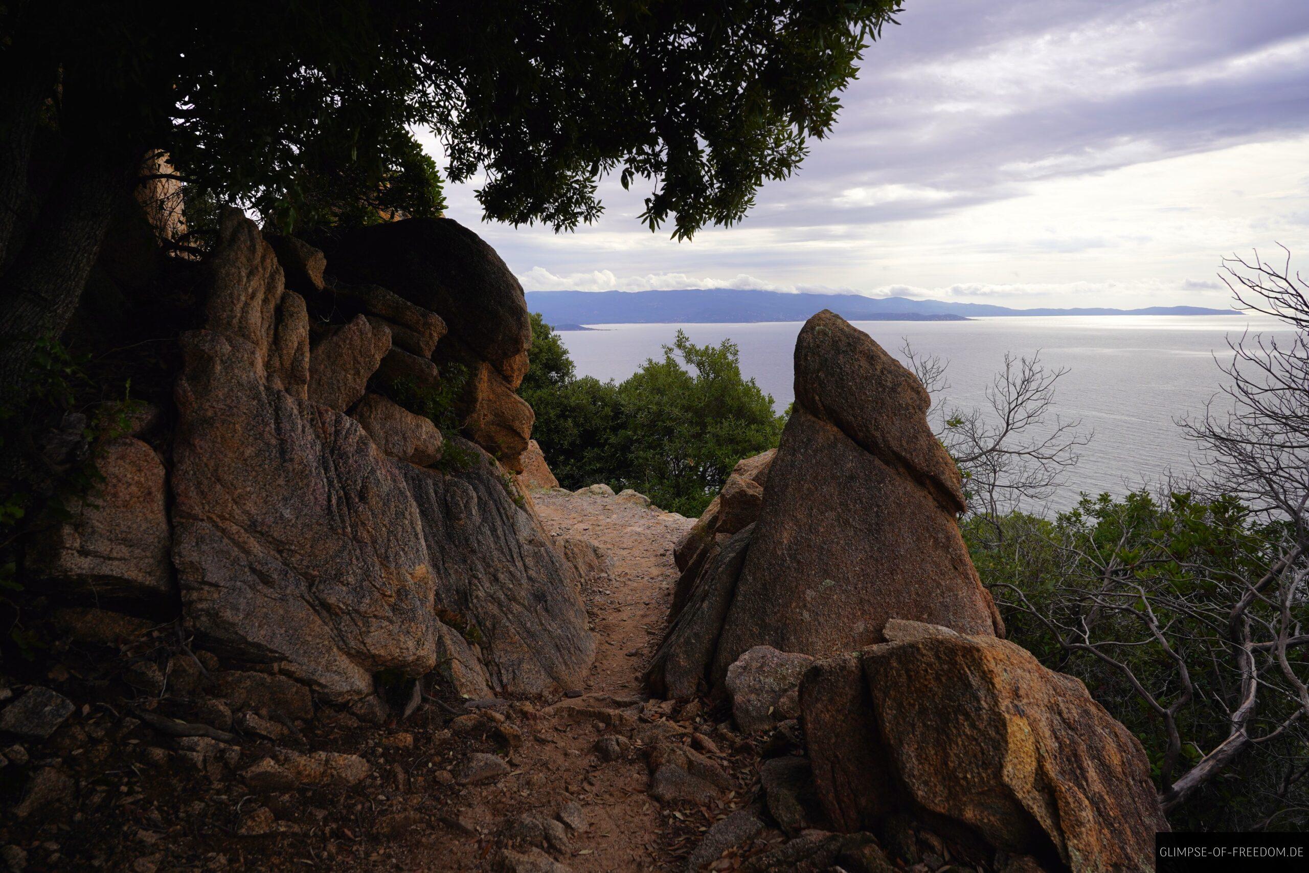 Wunderschoener Sentir des Cretes Wanderweg scaled Wunderschöner Sentir des Cretes Wanderweg