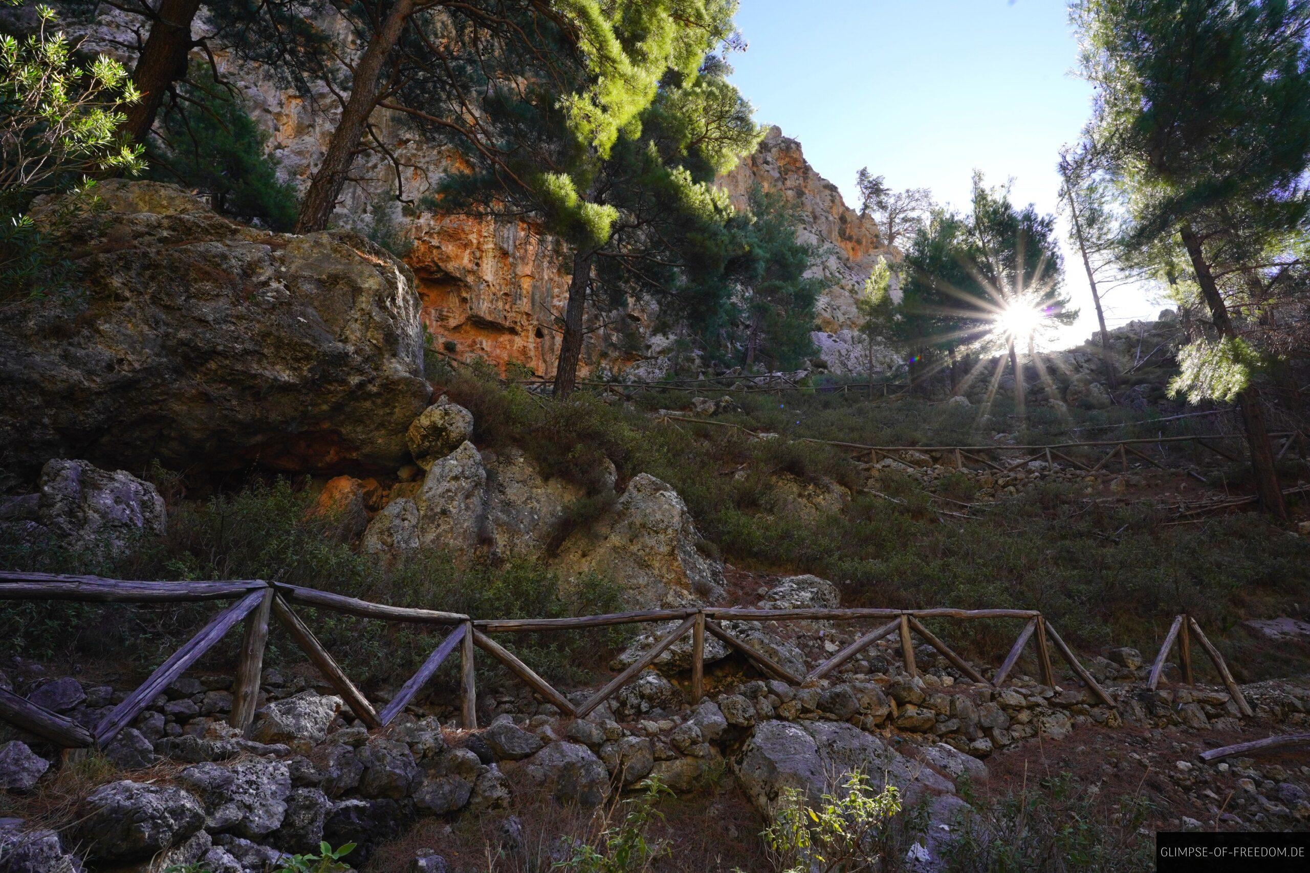 Wunderschoener Wanderweg durch die Agia Irini Schlucht scaled Wunderschöner Wanderweg durch die Agia Irini Schlucht