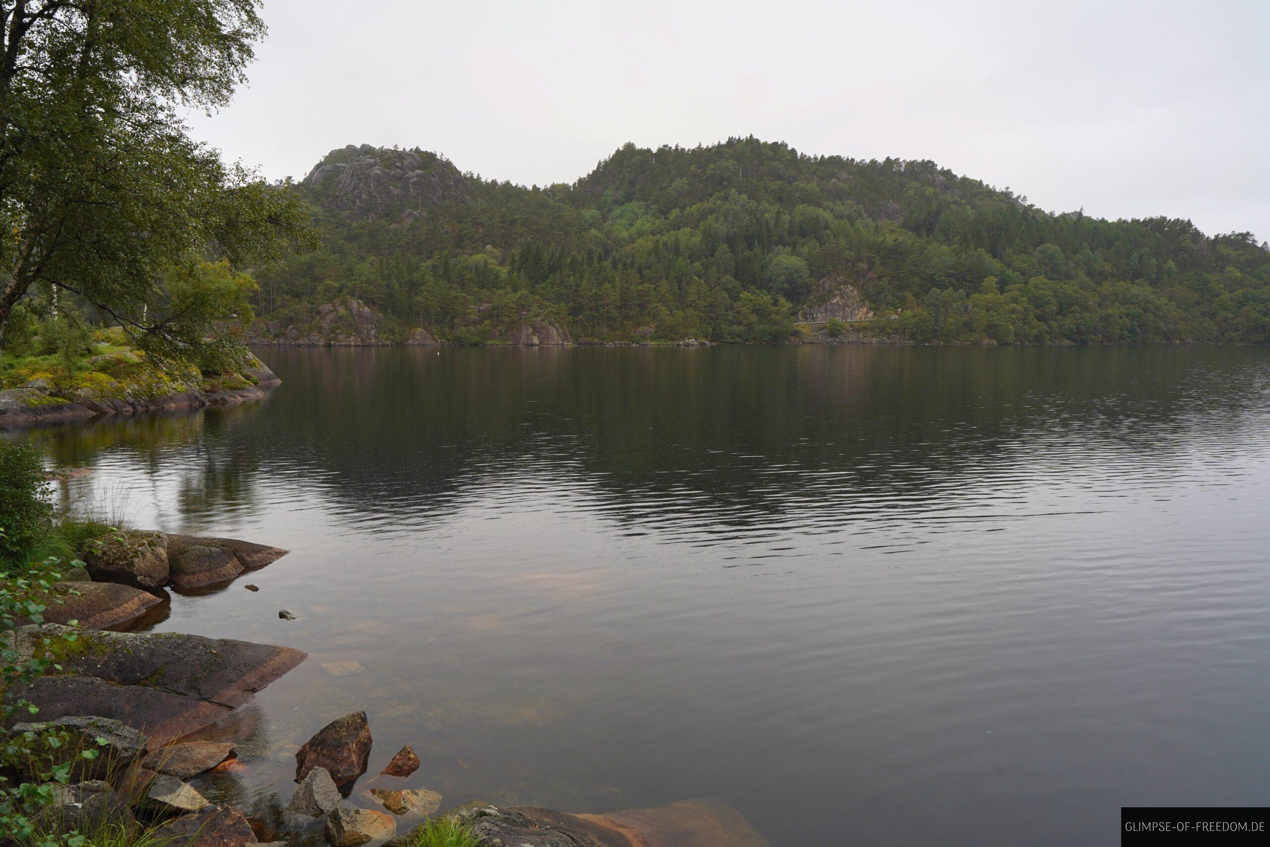 Wunderschoener norwegischer See scaled Wunderschöner norwegischer See
