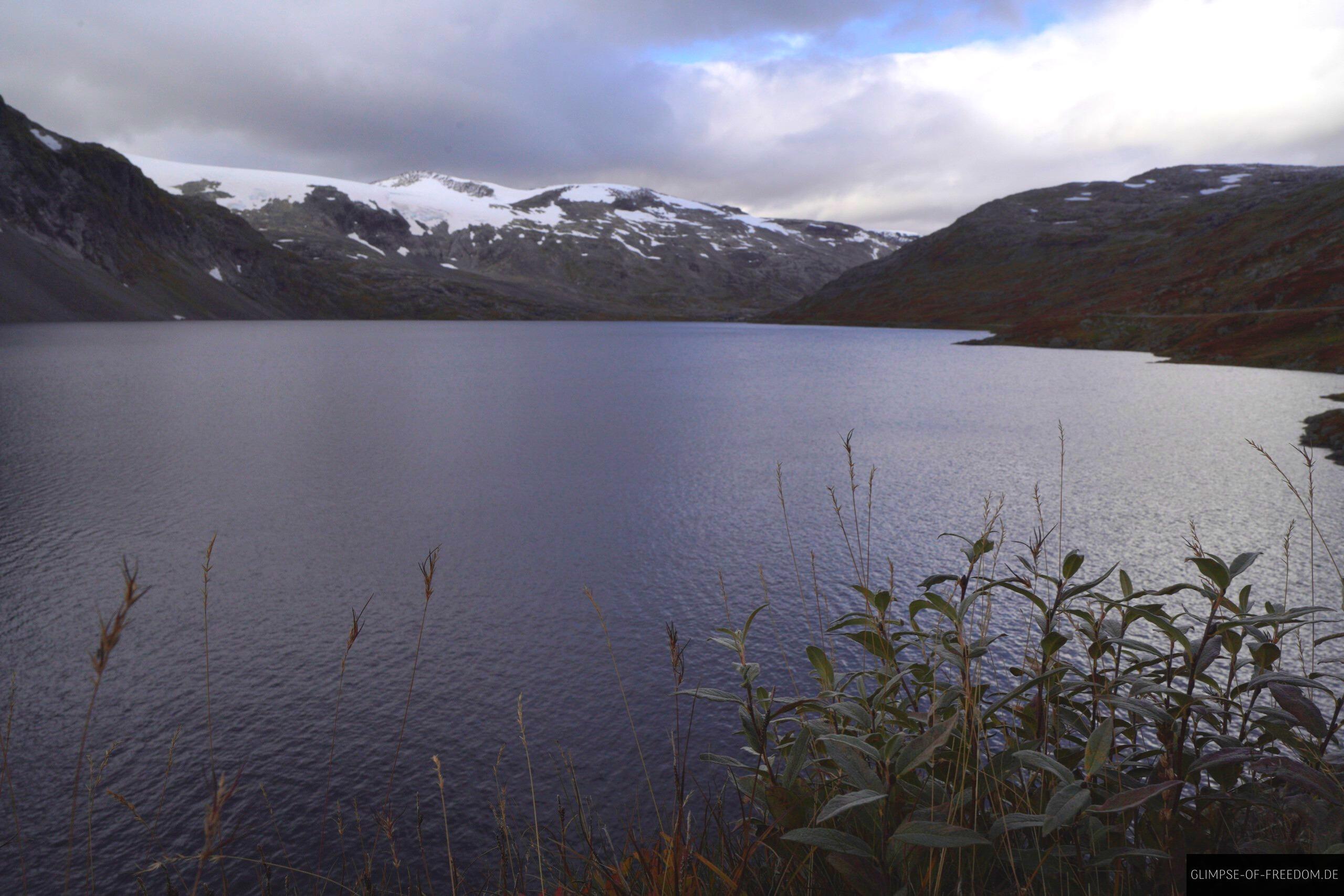 atemberaubender djupvatnet atemberaubender djupvatnet