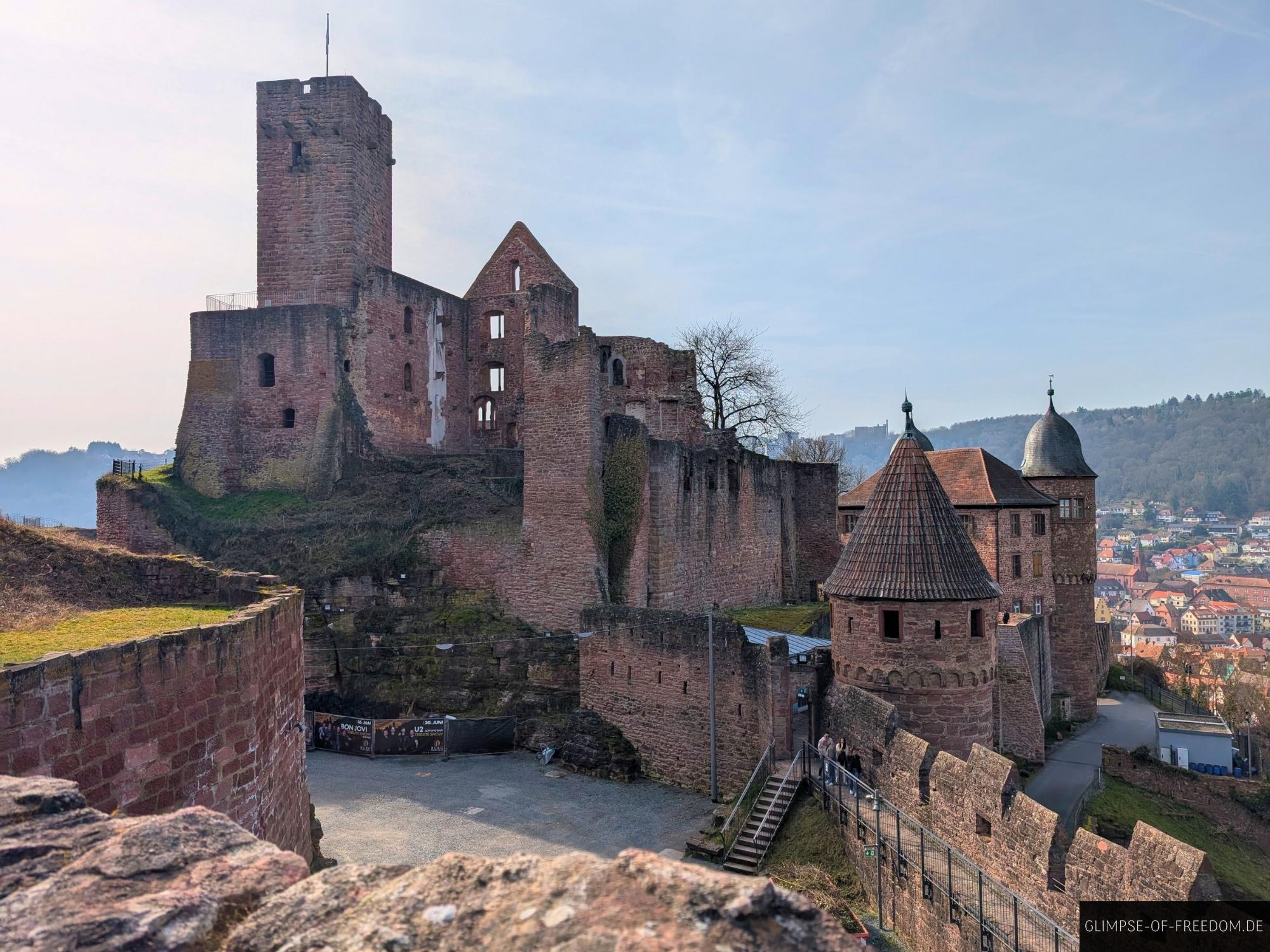 burg wertheim mittelalterliche ruine turm