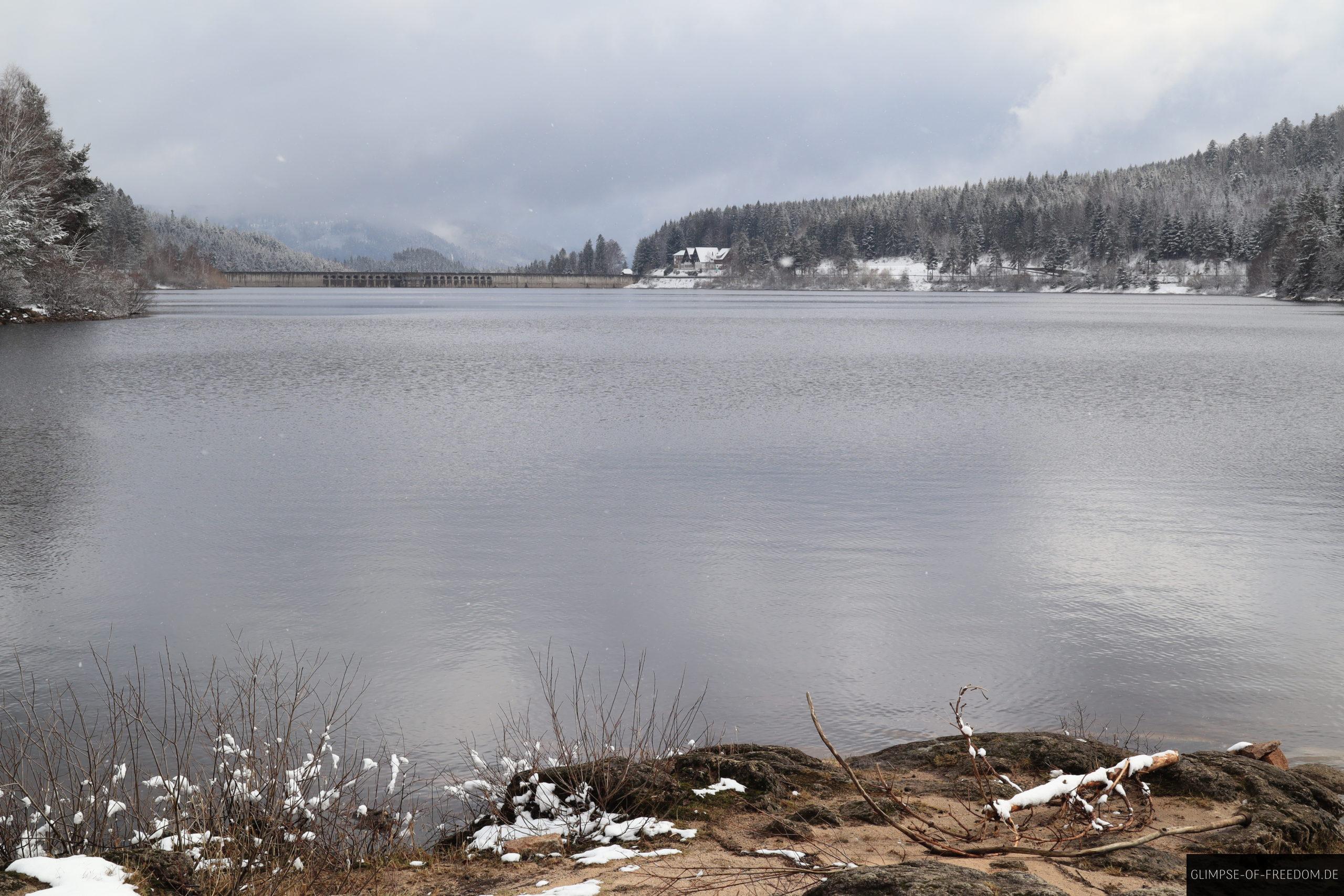 schwarzenbachtalsperre vom gegenueberliegenden ufer aus scaled 1 schwarzenbachtalsperre vom gegenueberliegenden ufer aus scaled