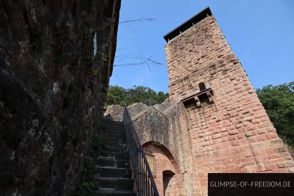 treppe zum hinterburg bergfried scaled