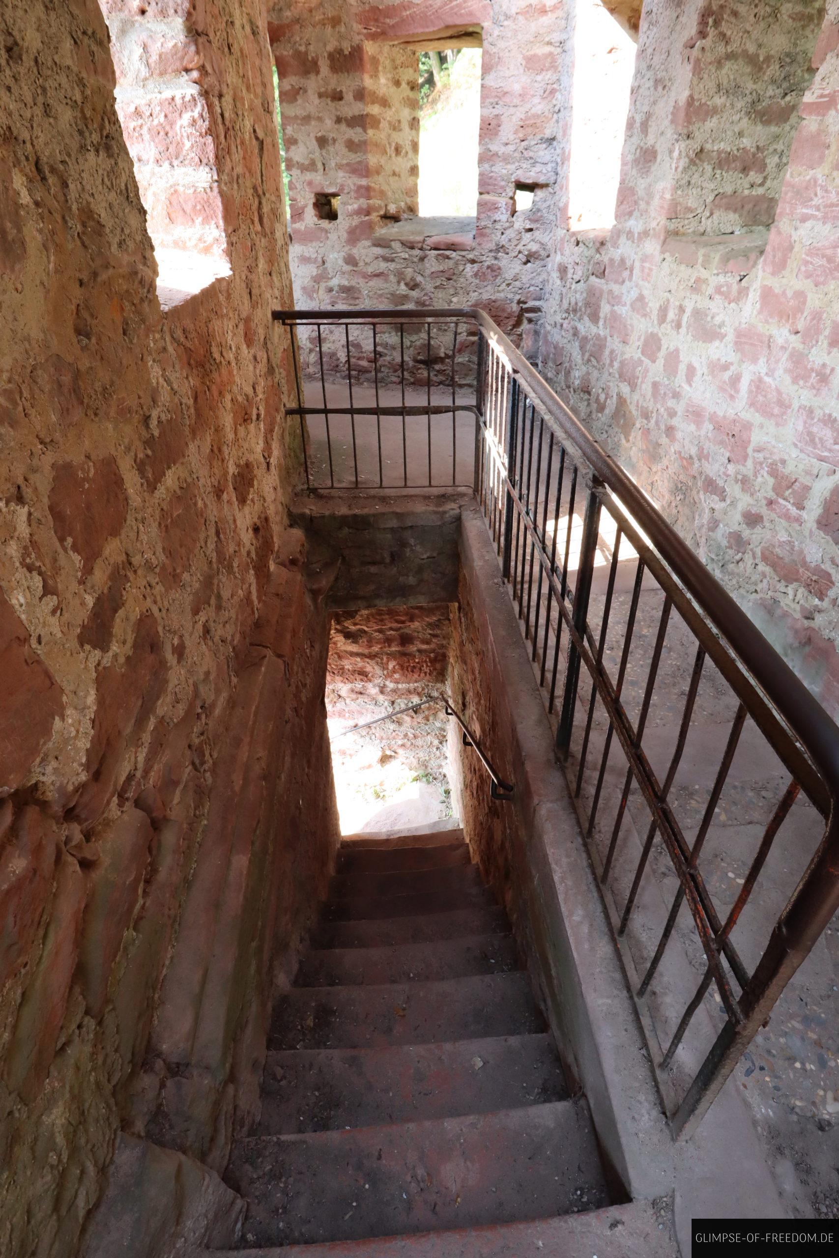 treppen burgruine schadeck scaled 1 treppen burgruine schadeck scaled