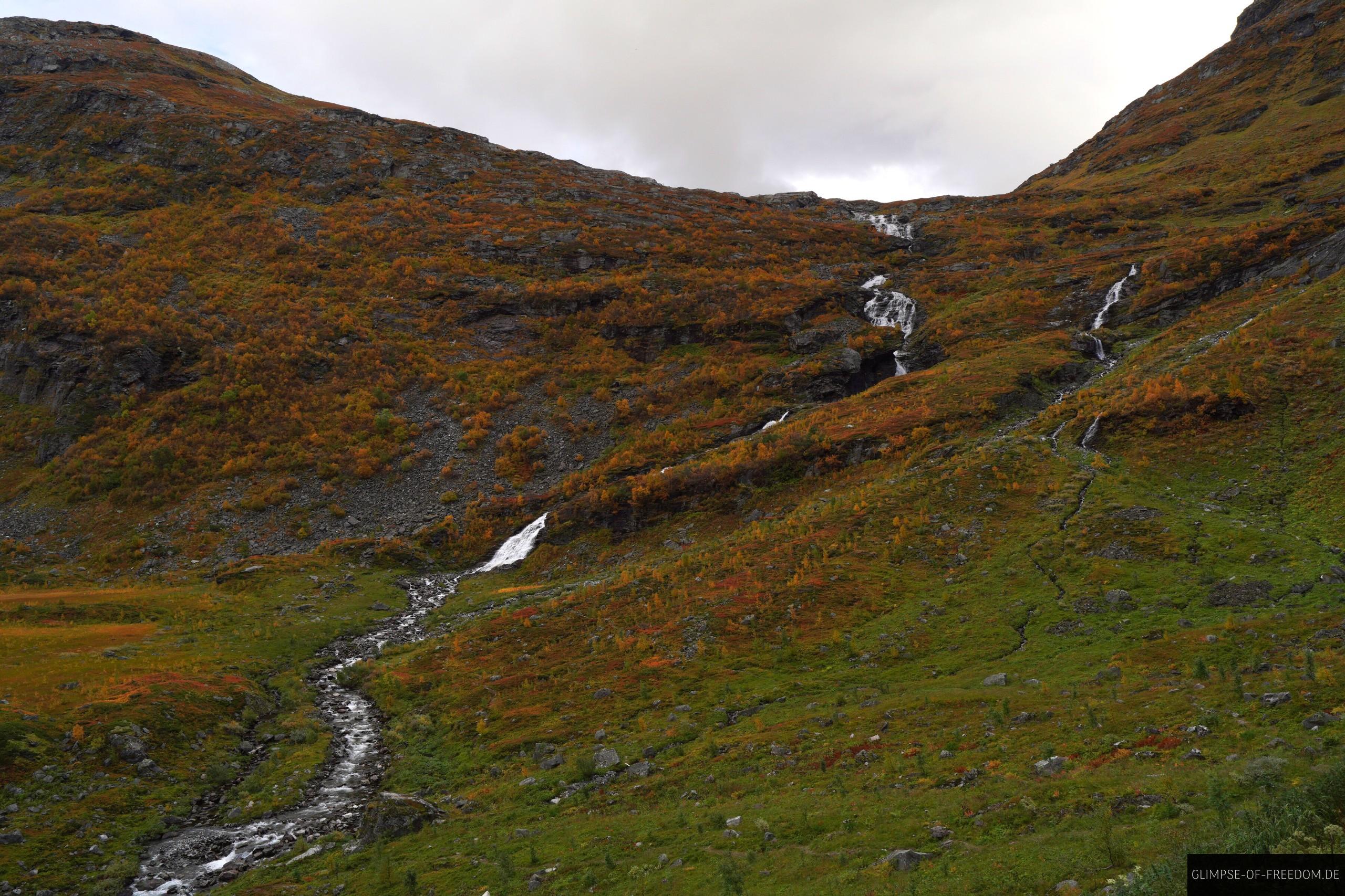wasserfall norwegen nahe geiranger wasserfall norwegen nahe geiranger